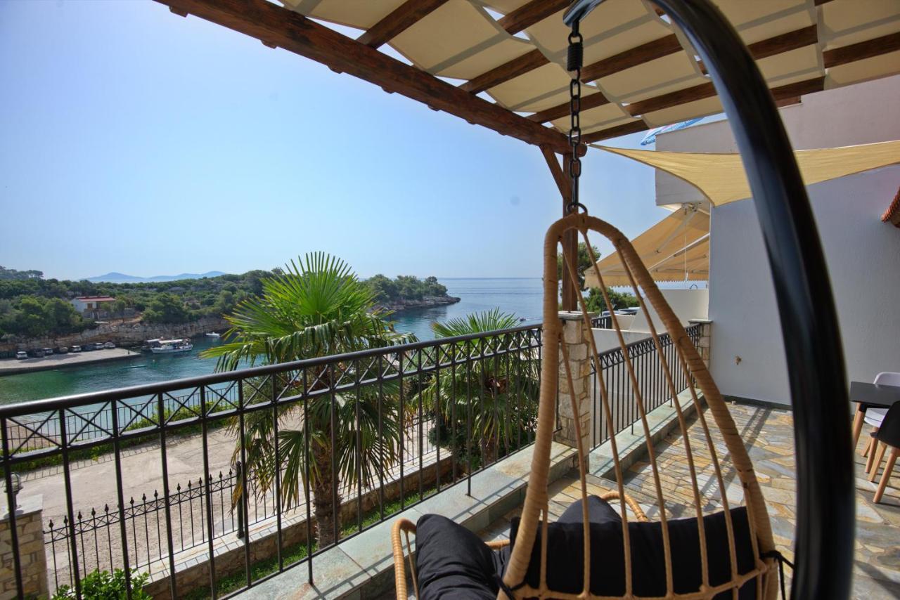 Villa Petrino à Patitírion Extérieur photo