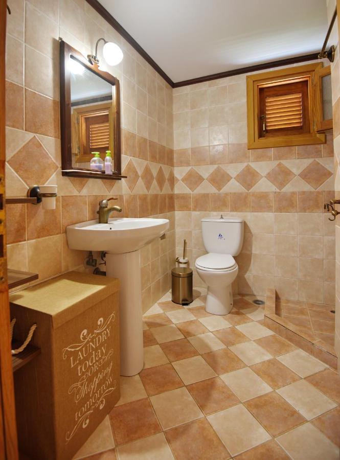 Villa Petrino à Patitírion Extérieur photo